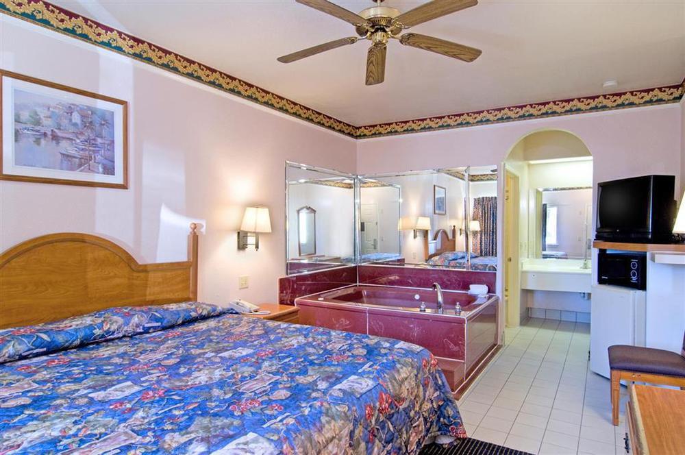 Americas Best Value Inn Downtown Houston Pokój zdjęcie